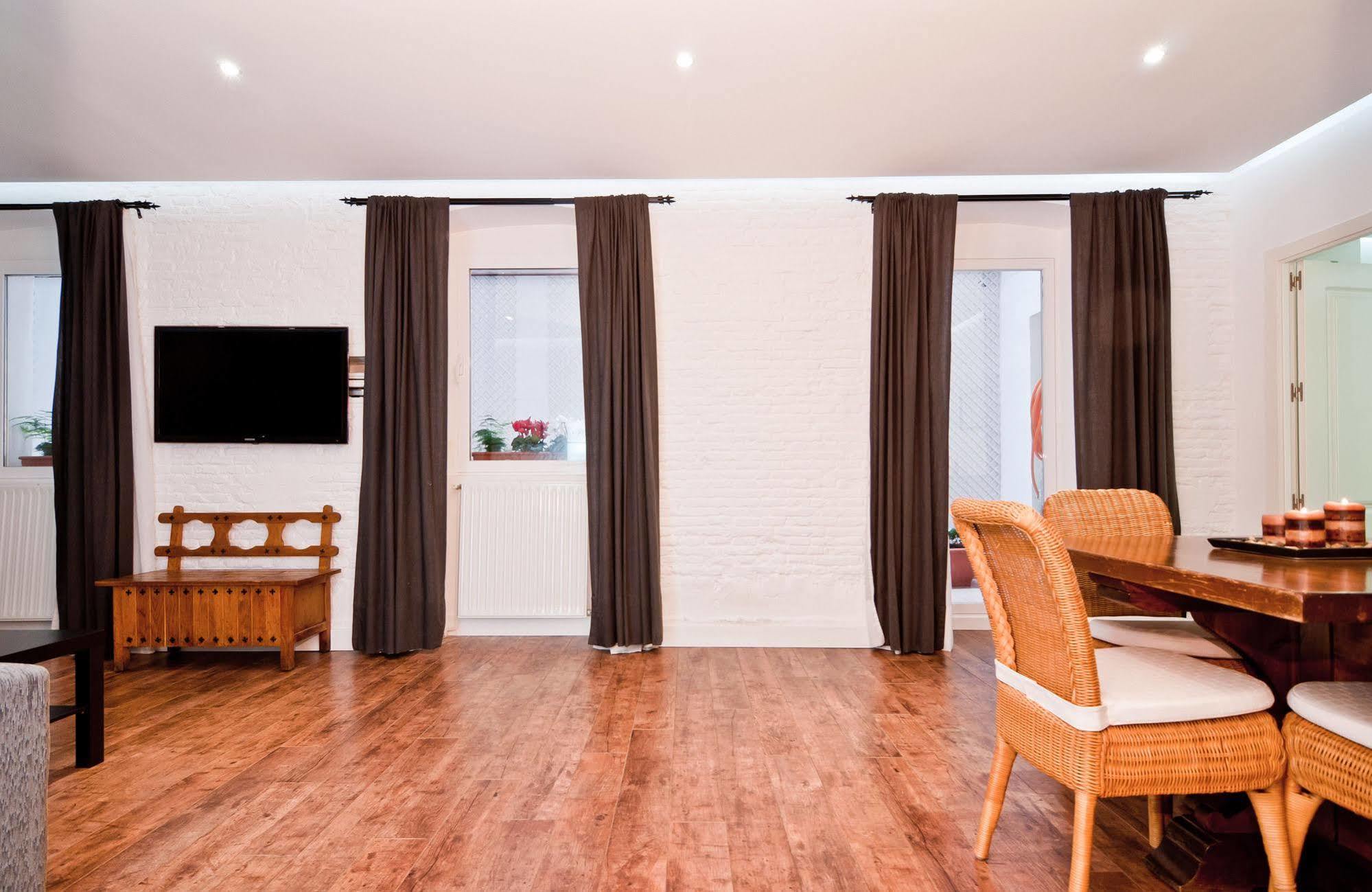 Apartamento Retiro マドリード エクステリア 写真