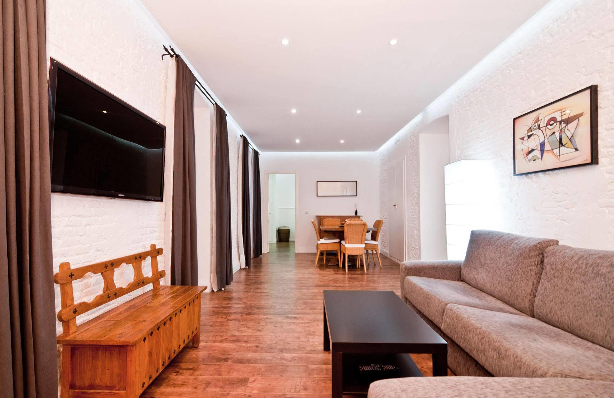 Apartamento Retiro マドリード エクステリア 写真